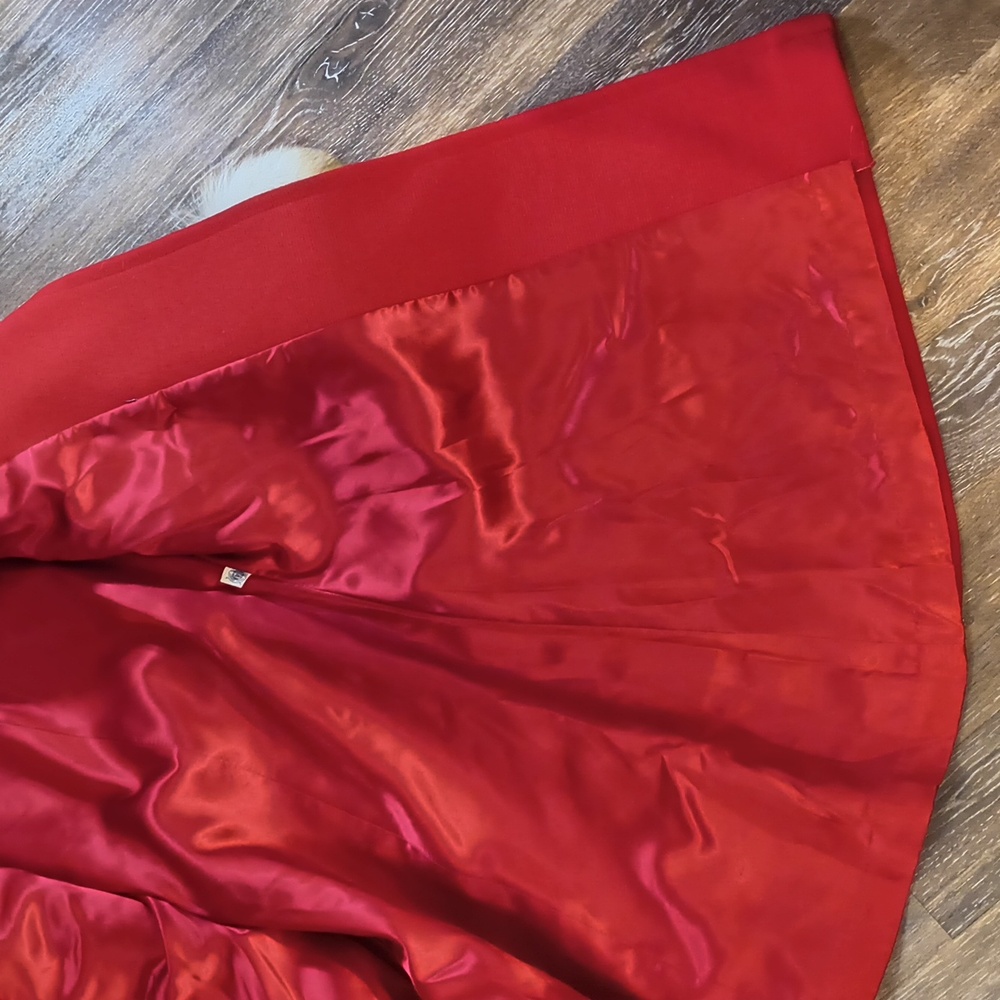 Union Made Vintage 1960s-1970s Fur Coat - Picture 5 of 6